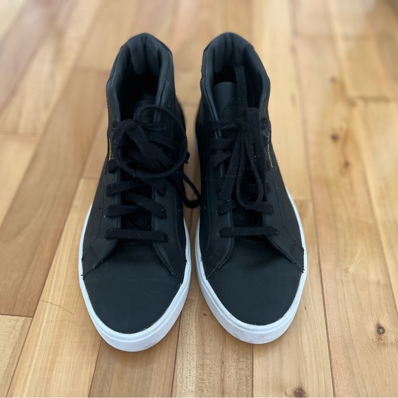 Women’a black and white leather Adidas sleek mid sneakers - size 6 - Picture 3 of 6